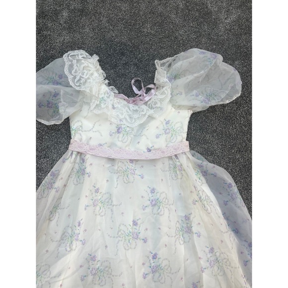 Dance Allure Vintage Girl White Floral Lace Puffy Sleeve Special Occasion - Picture 2 of 13